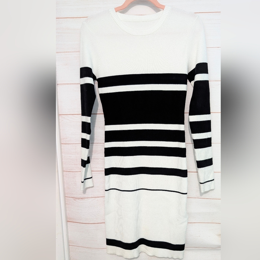 Nwt Emery Rose Black and White Striped Knit Mini Sweater 😍 Dress Size Large - Picture 3 of 8